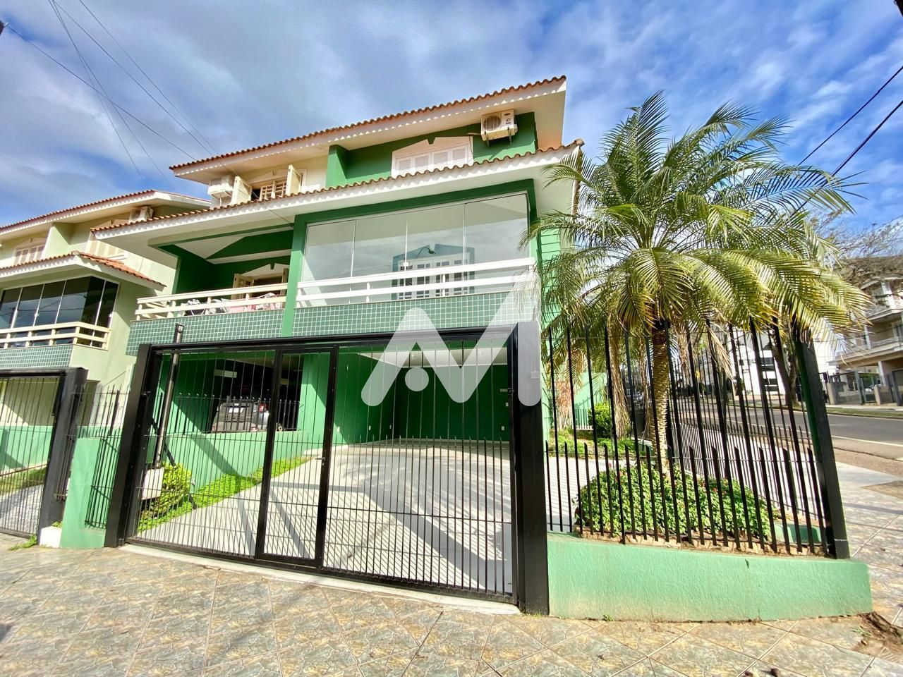 Sobrado com 170m² e 3 dormitórios no bairro Moinhos em Lajeado para Comprar