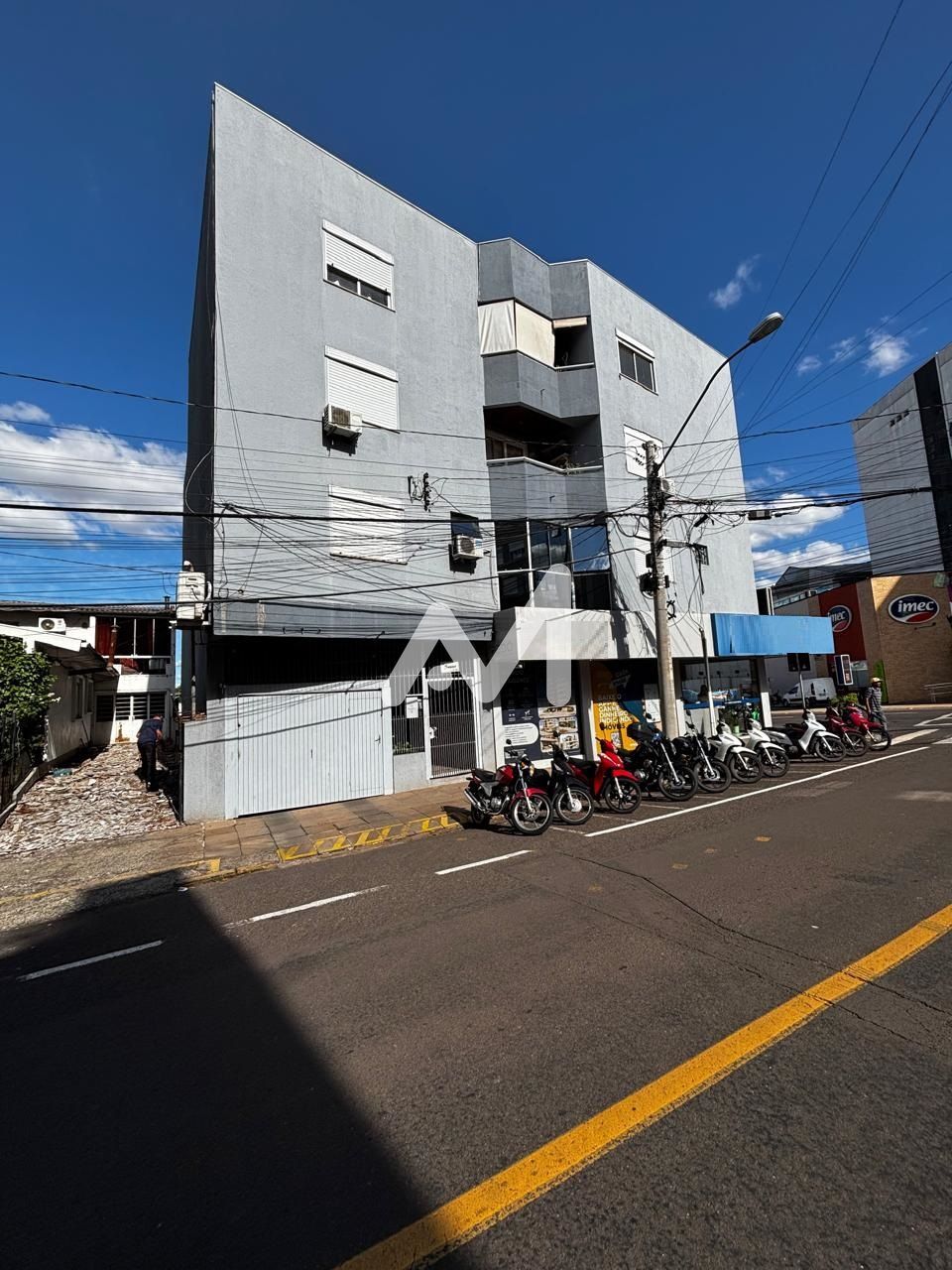Apartamento com 76m² e 2 dormitórios no bairro Florestal em Lajeado para Alugar