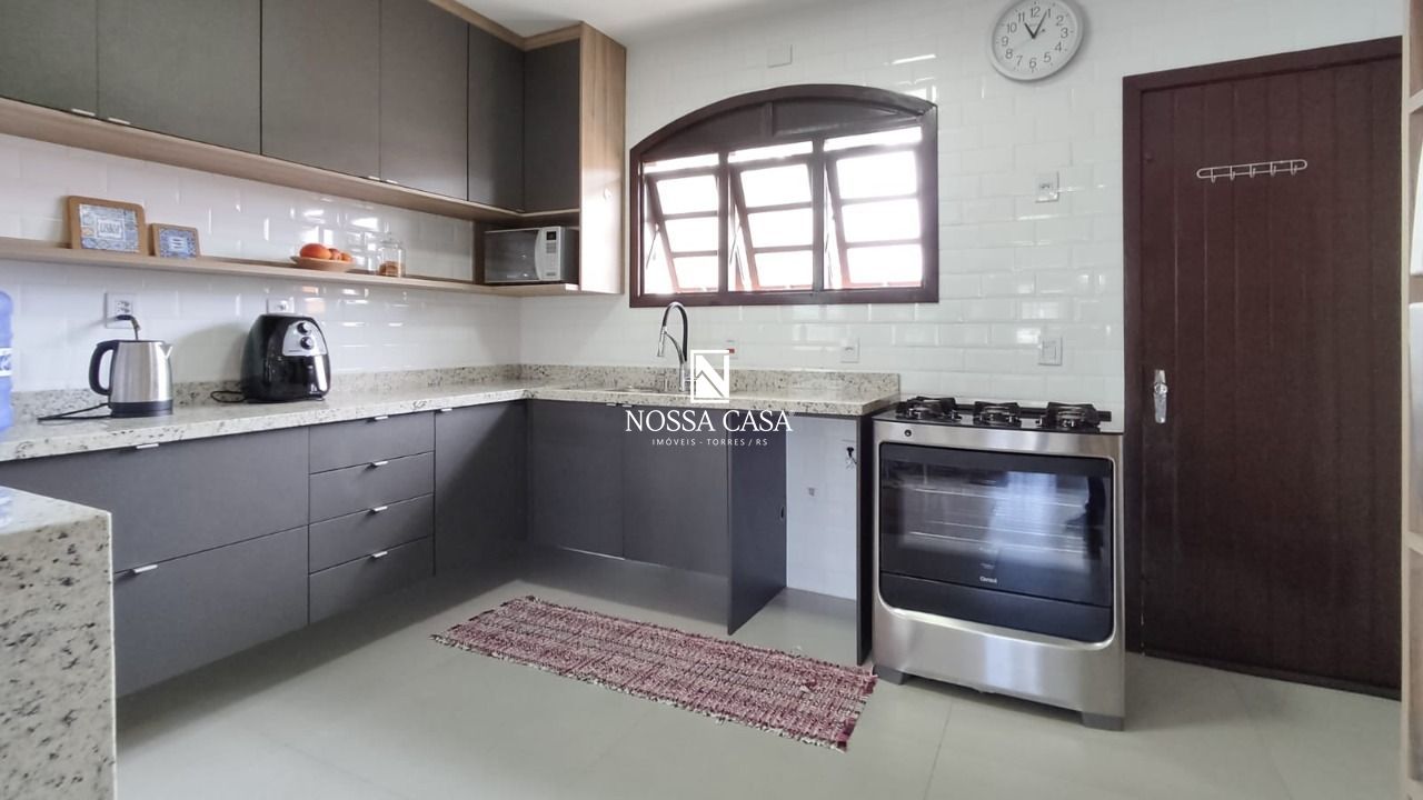 Casa, 4 quartos, 233 m² - Foto 3