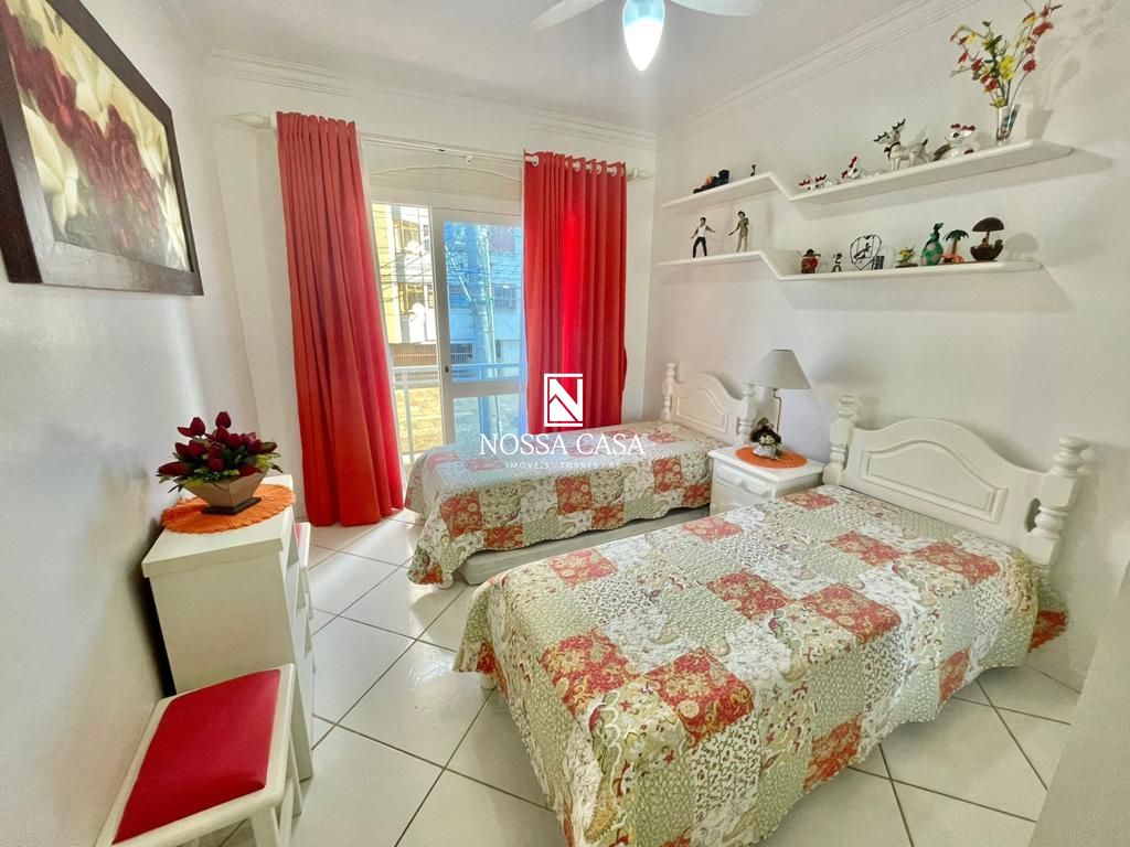 Casa à venda com 6 quartos, 500m² - Foto 18