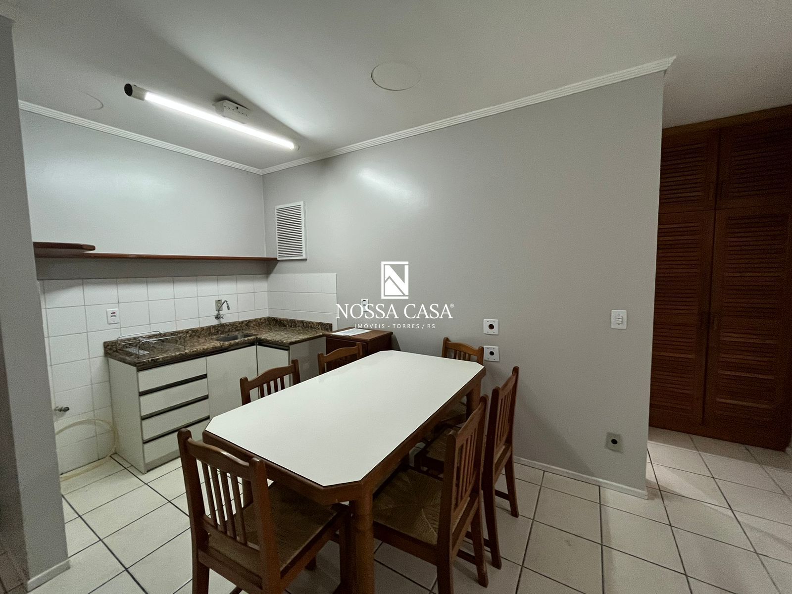 Apartamento à venda com 1 quarto, 50m² - Foto 3