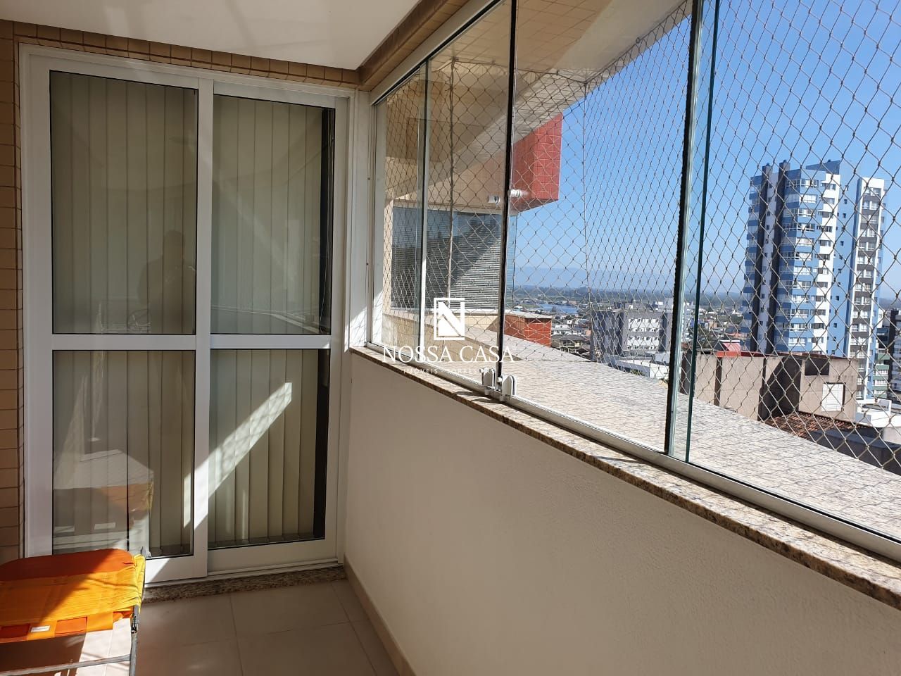 Apartamento à venda com 3 quartos, 143m² - Foto 3