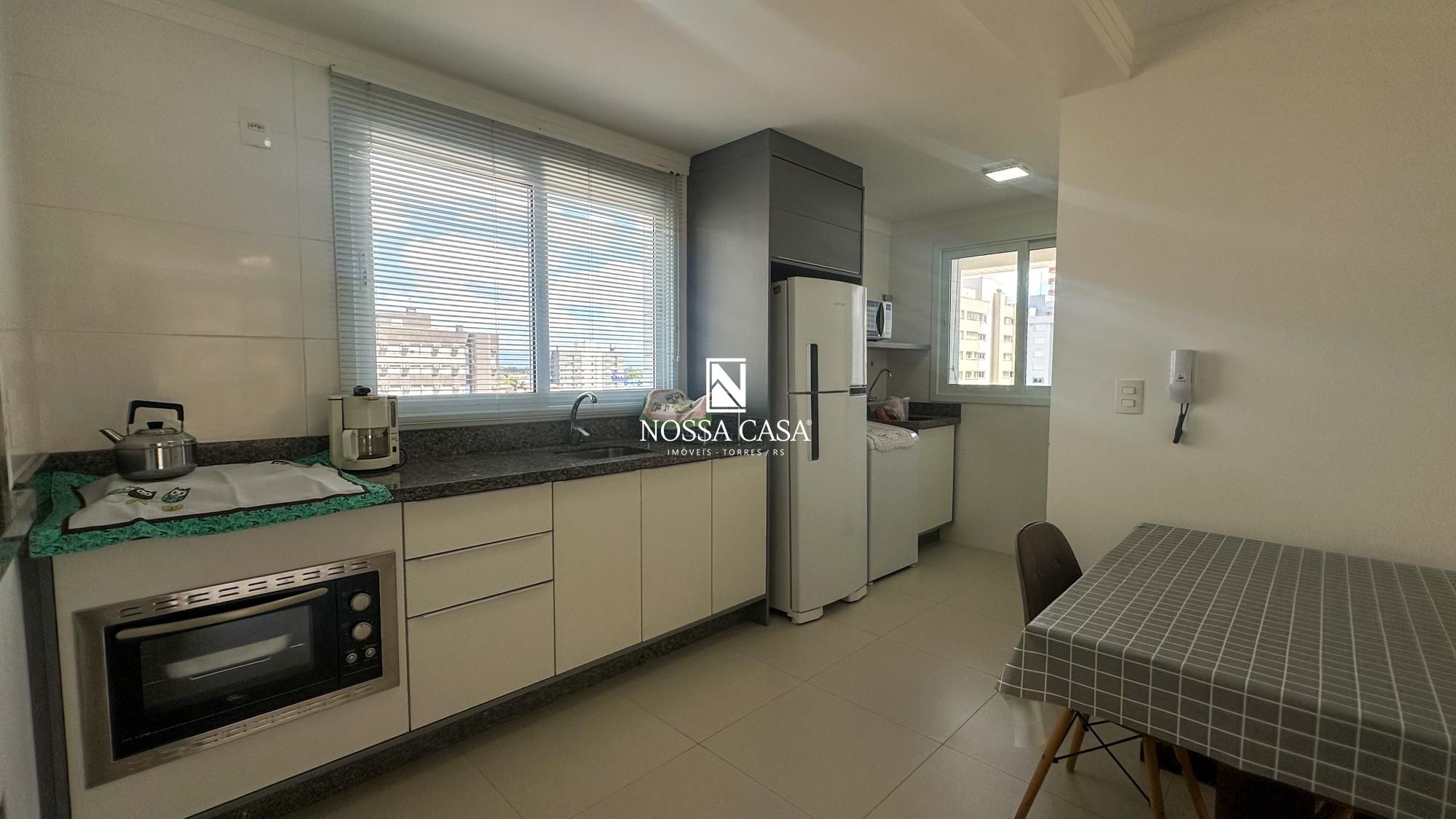 Apartamento à venda com 2 quartos, 70m² - Foto 4