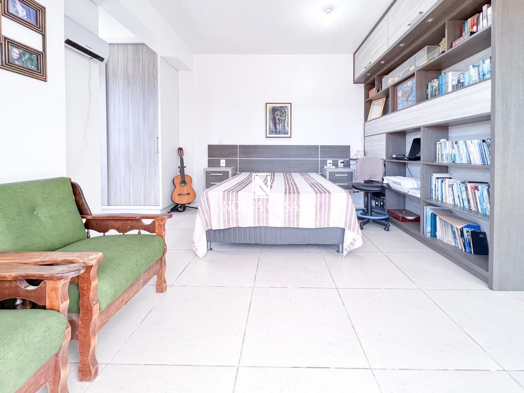 Apartamento à venda com 3 quartos, 143m² - Foto 6