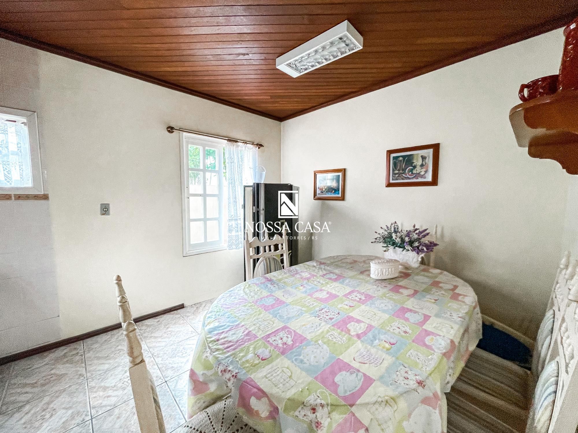 Casa à venda com 4 quartos, 99m² - Foto 17