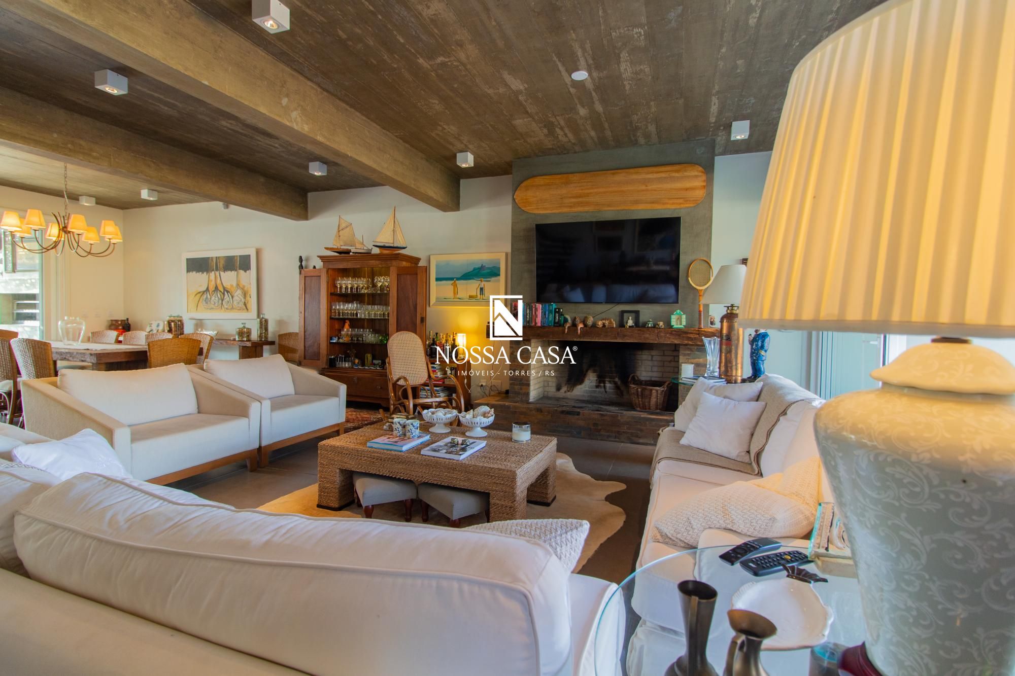 Sobrado, 4 quartos, 338 m² - Foto 1