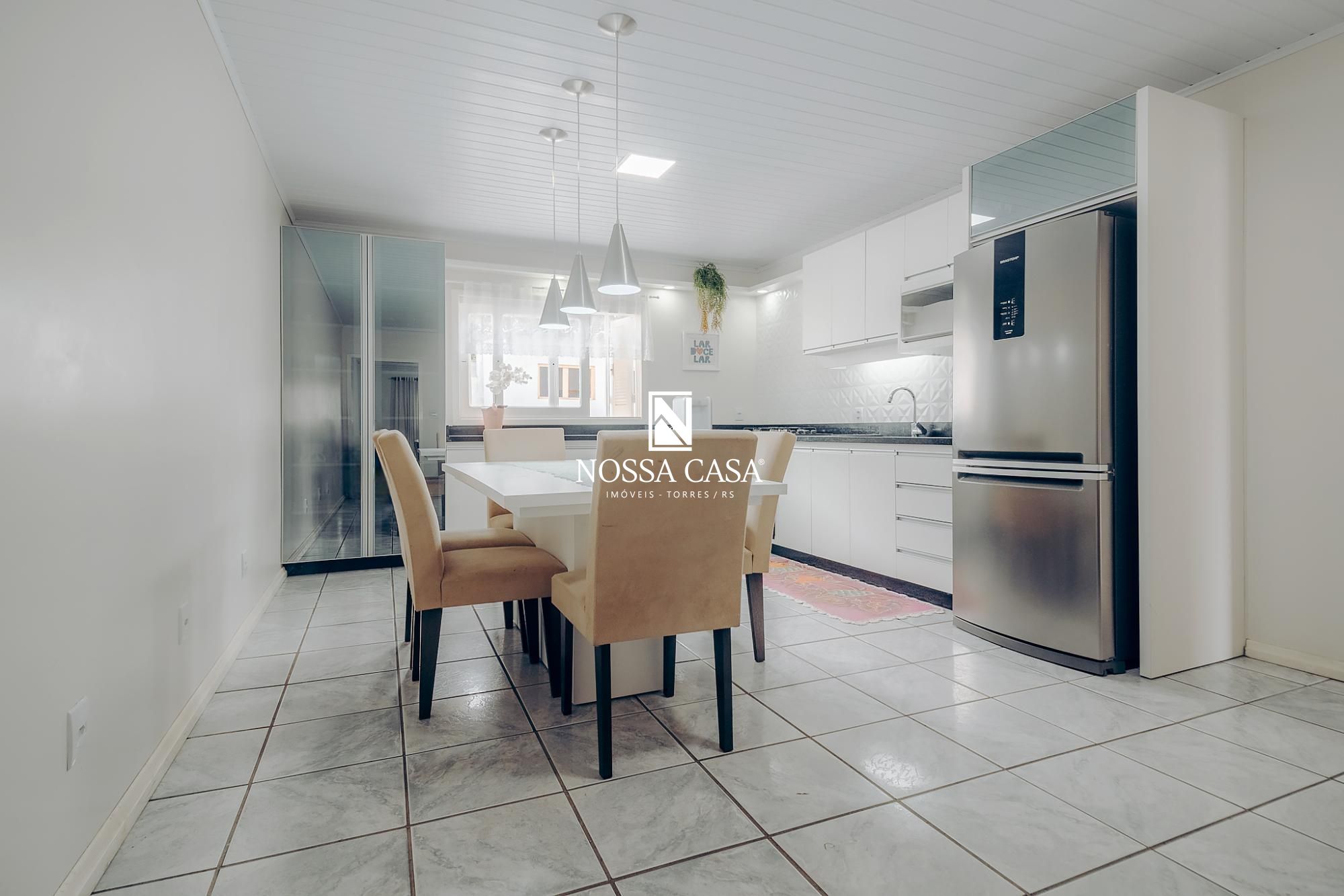 Casa, 3 quartos, 132 m² - Foto 1