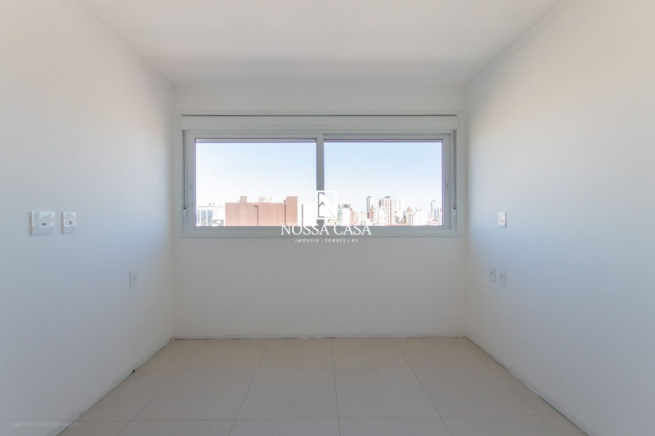 Apartamento à venda com 2 quartos, 75m² - Foto 2