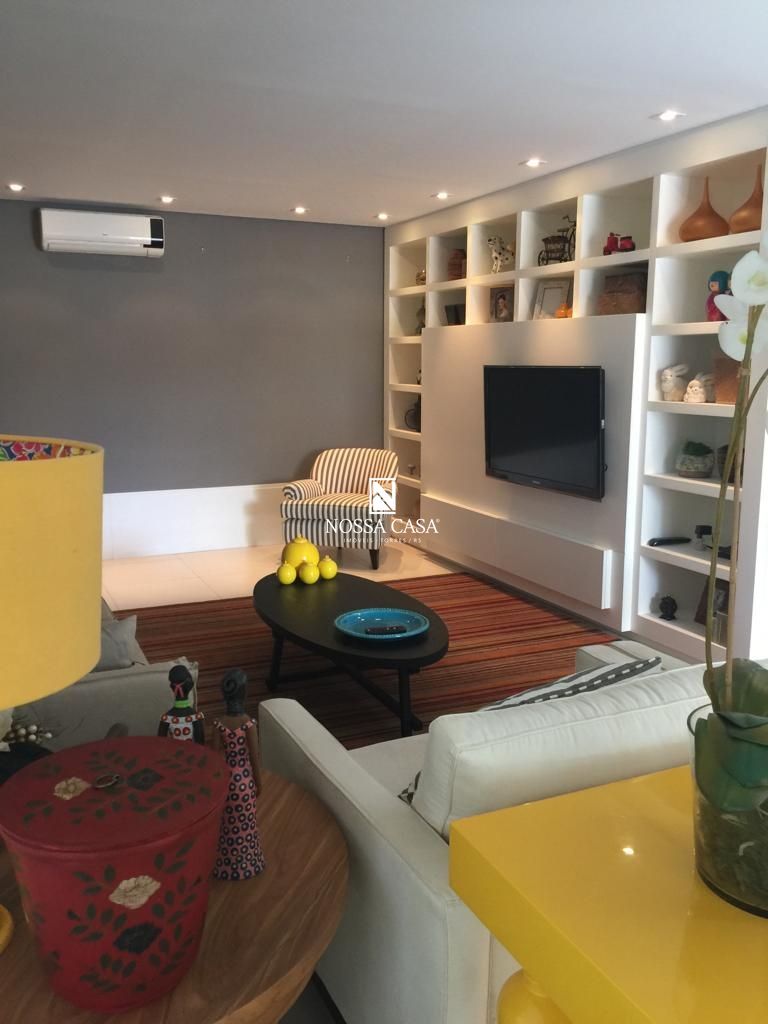 Apartamento à venda com 4 quartos, 232m² - Foto 13