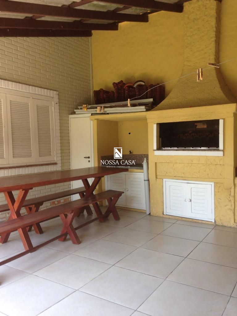 Casa à venda com 3 quartos, 200m² - Foto 3