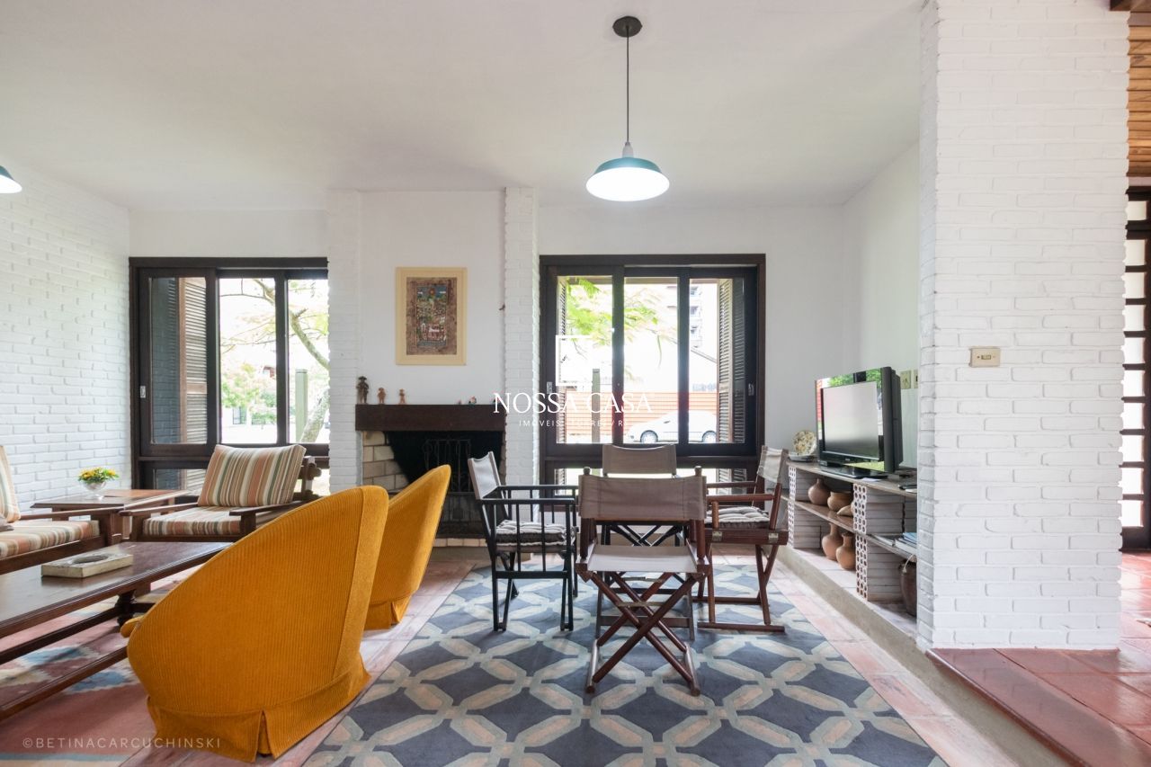 Casa, 3 quartos, 220 m² - Foto 2