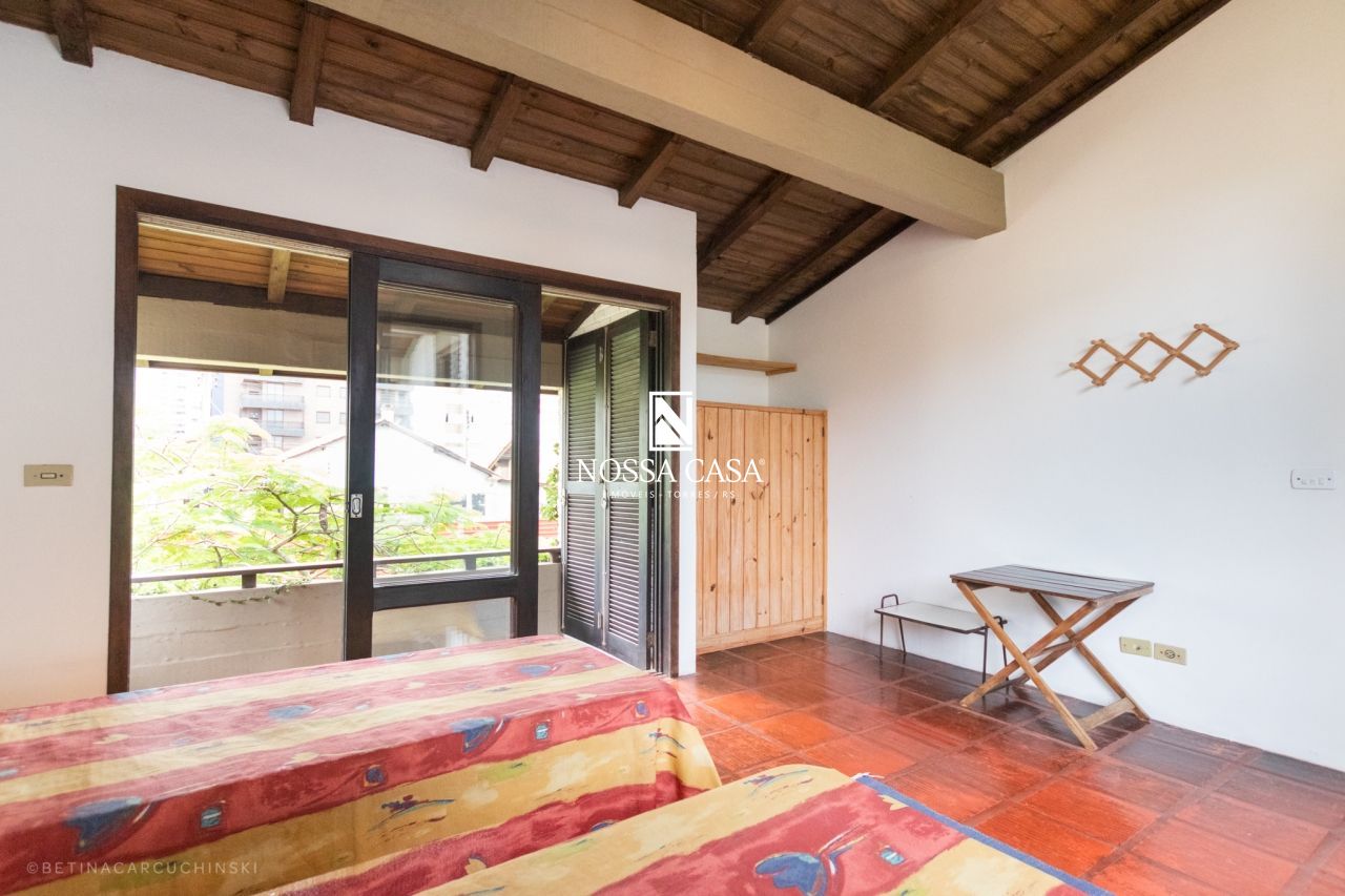 Casa, 3 quartos, 220 m² - Foto 23