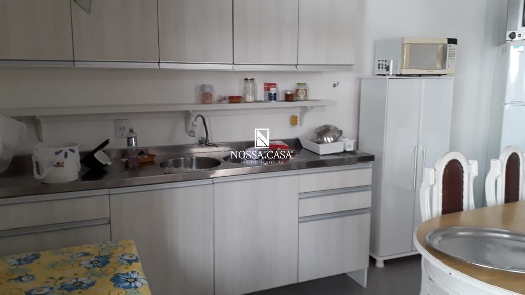 Casa à venda com 4 quartos, 150m² - Foto 14