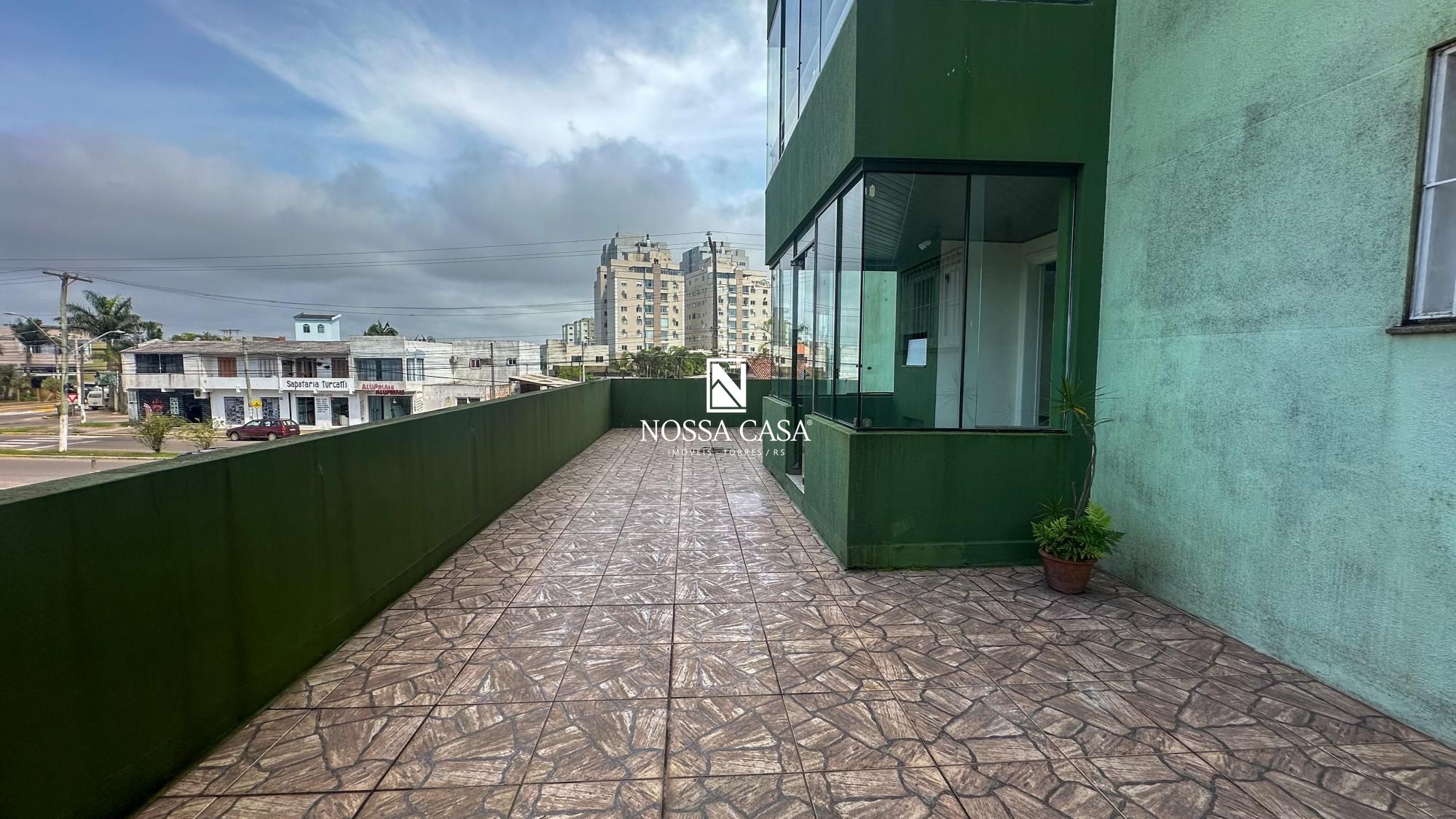 Apartamento à venda com 3 quartos, 160m² - Foto 1