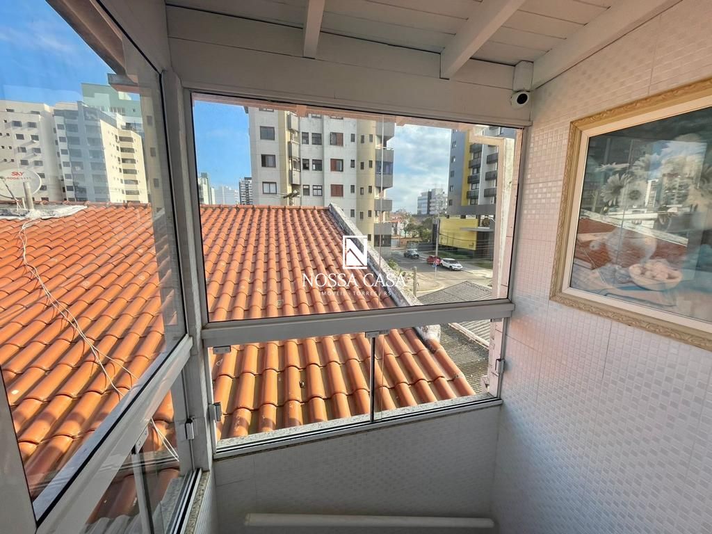 Casa à venda com 6 quartos, 500m² - Foto 28