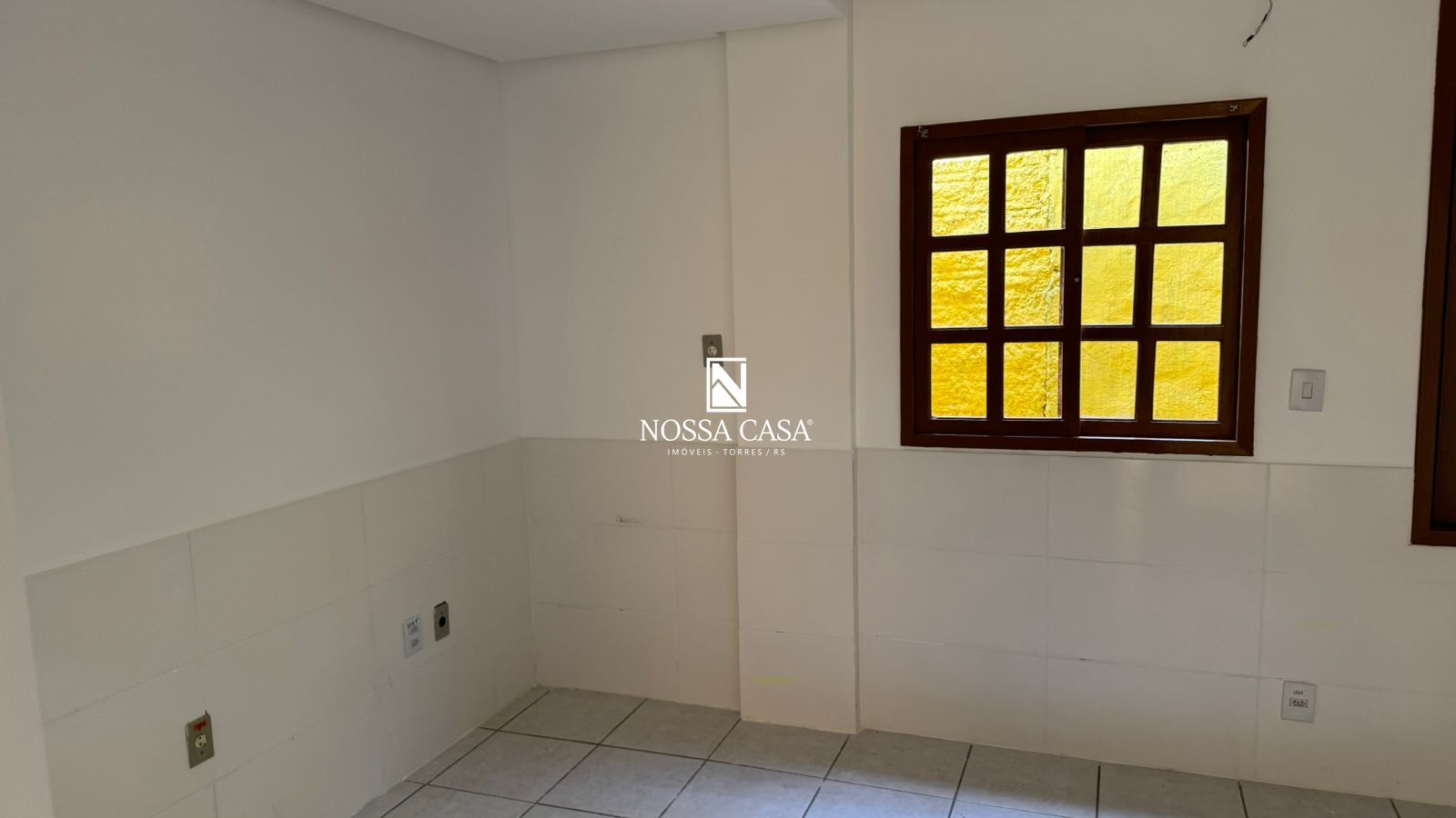 Casa à venda com 3 quartos, 200m² - Foto 30