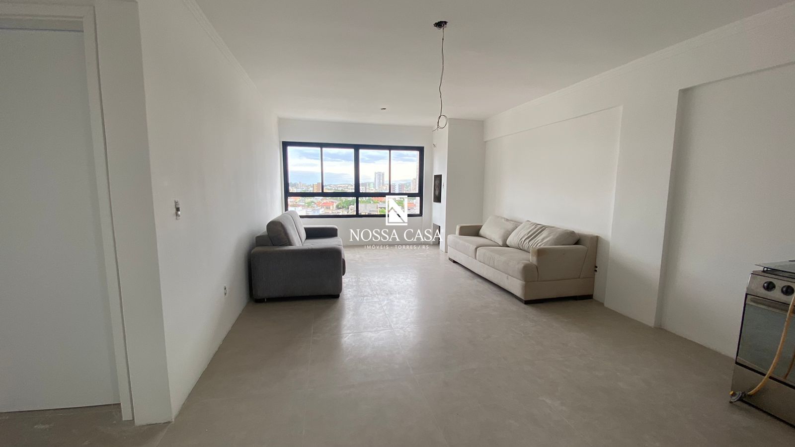 Apartamento à venda com 2 quartos, 84m² - Foto 2