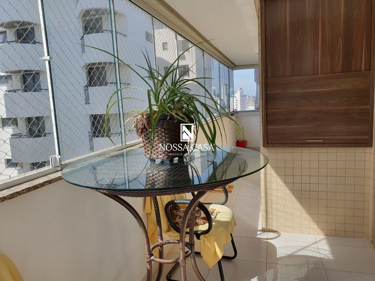 Apartamento à venda com 3 quartos, 143m² - Foto 4