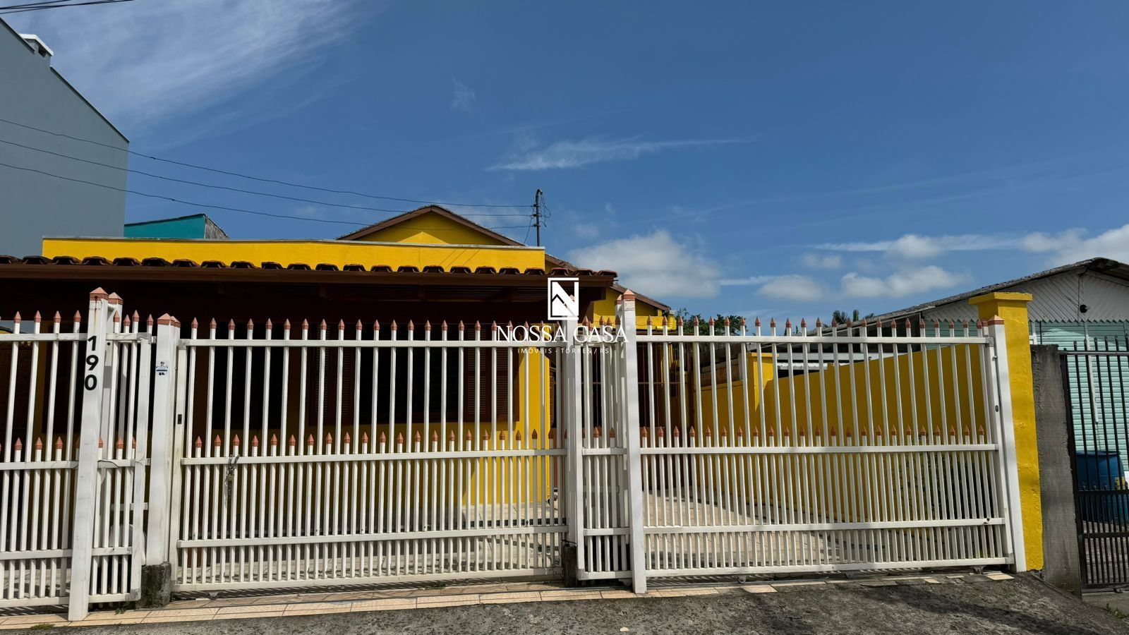 Casa, 3 quartos, 200 m² - Foto 2