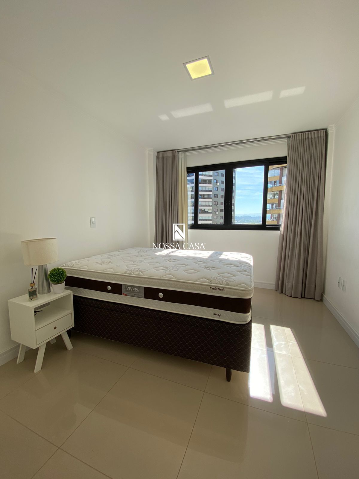 Apartamento à venda com 2 quartos, 83m² - Foto 14