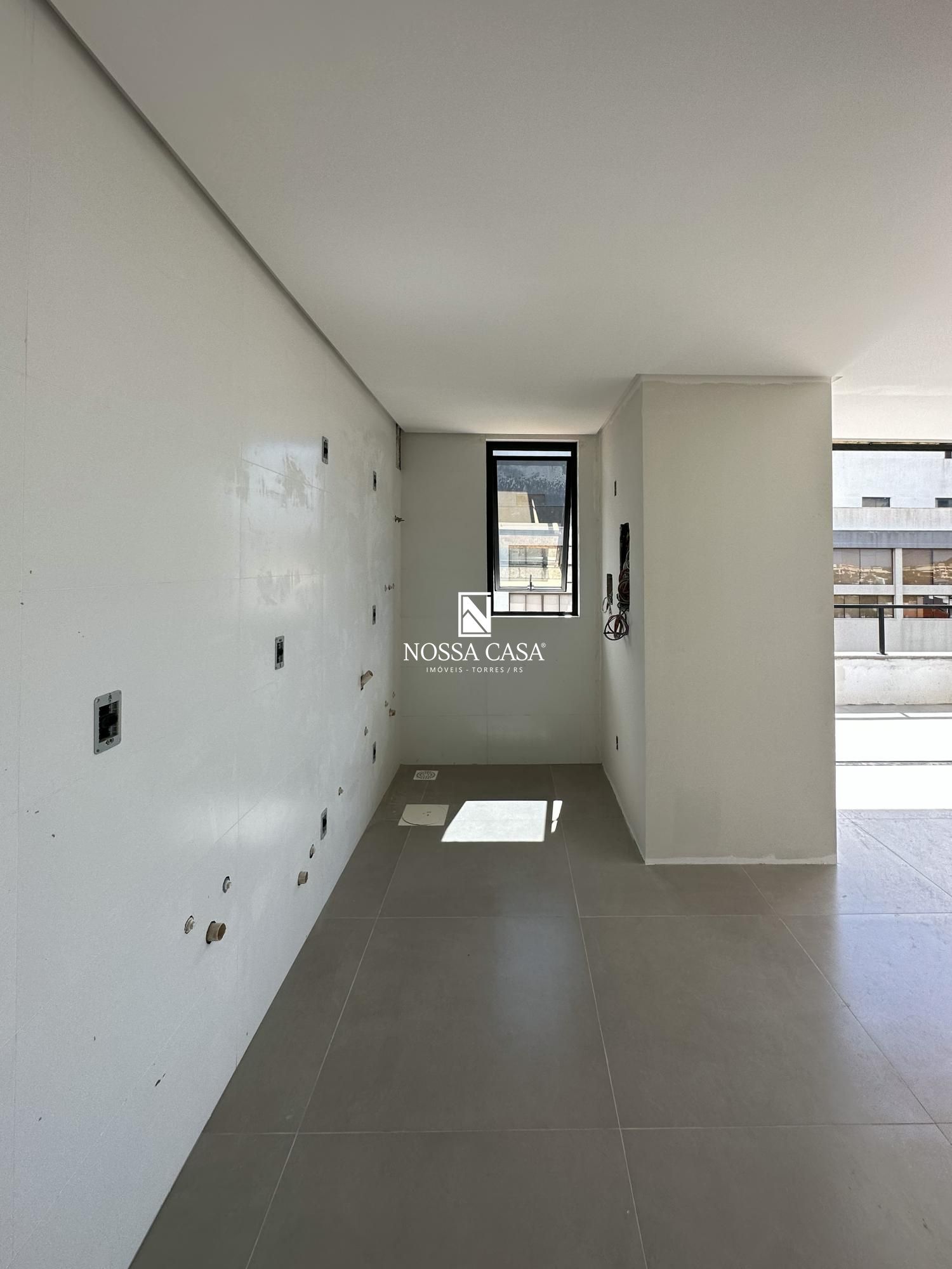 Apartamento à venda com 2 quartos, 60m² - Foto 2