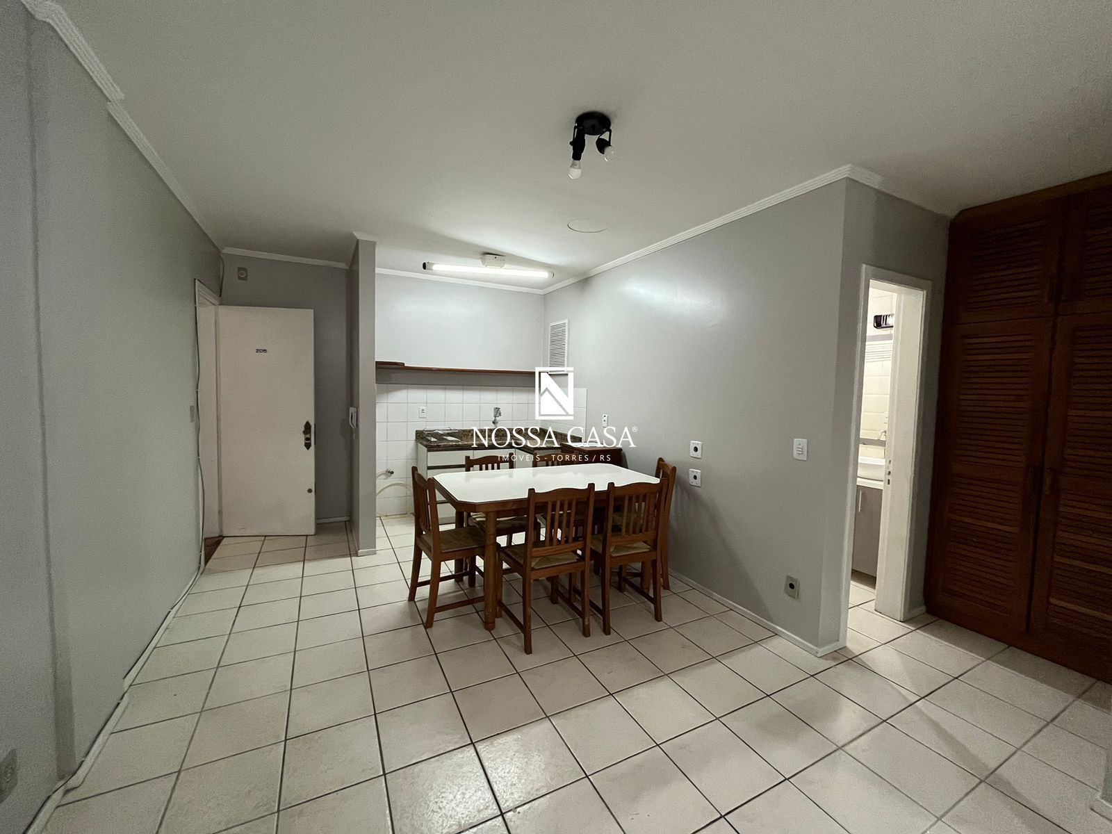 Apartamento à venda com 1 quarto, 50m² - Foto 1