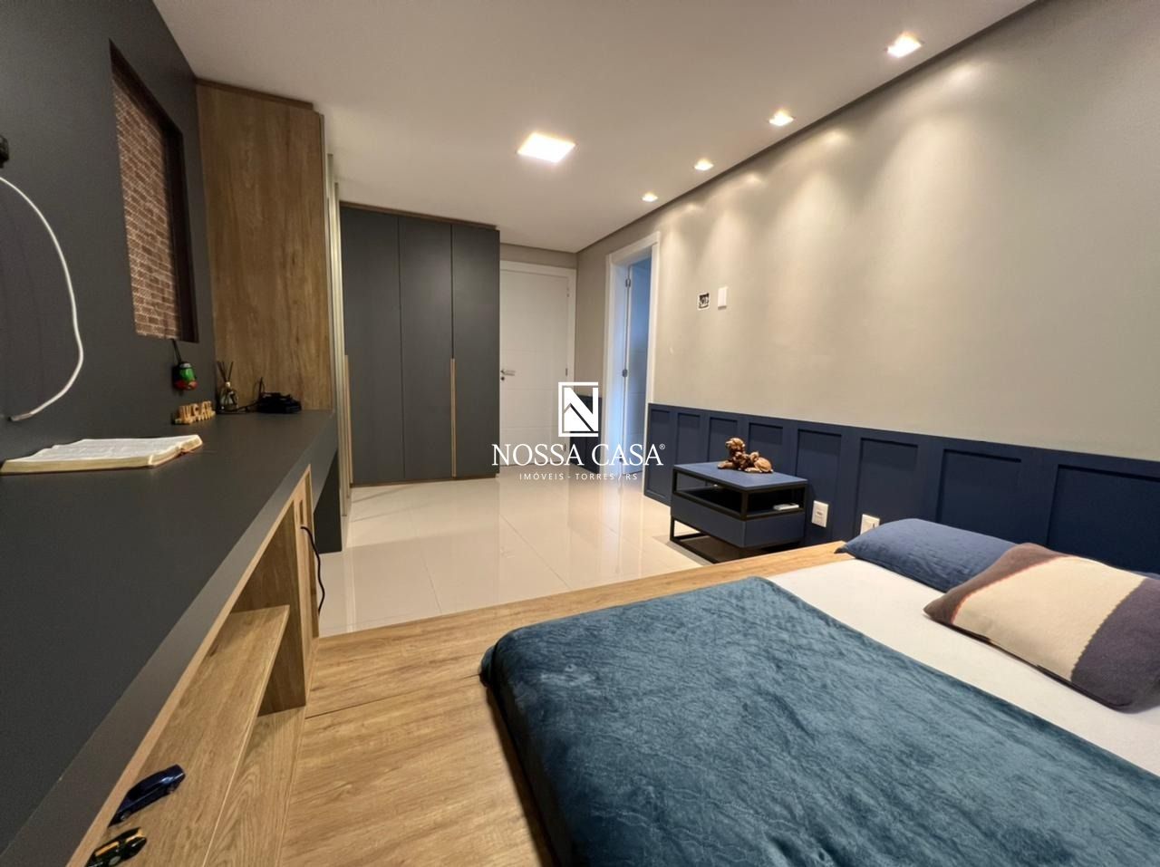 Apartamento à venda com 4 quartos, 216m² - Foto 25