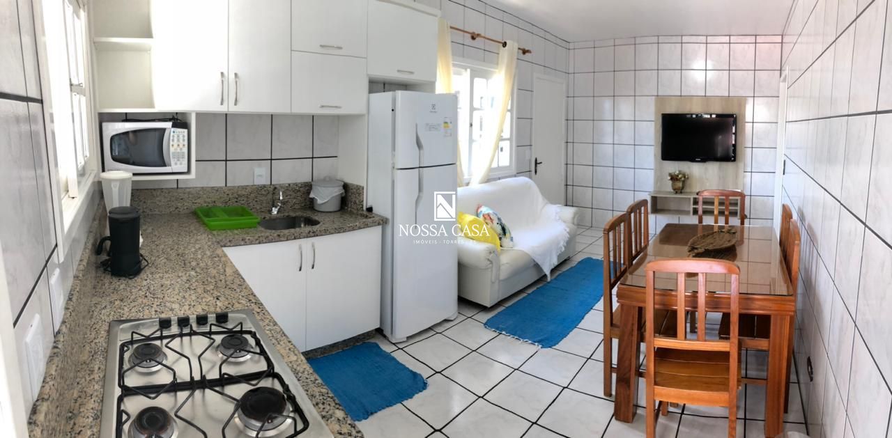 Casa à venda com 7 quartos, 260m² - Foto 4