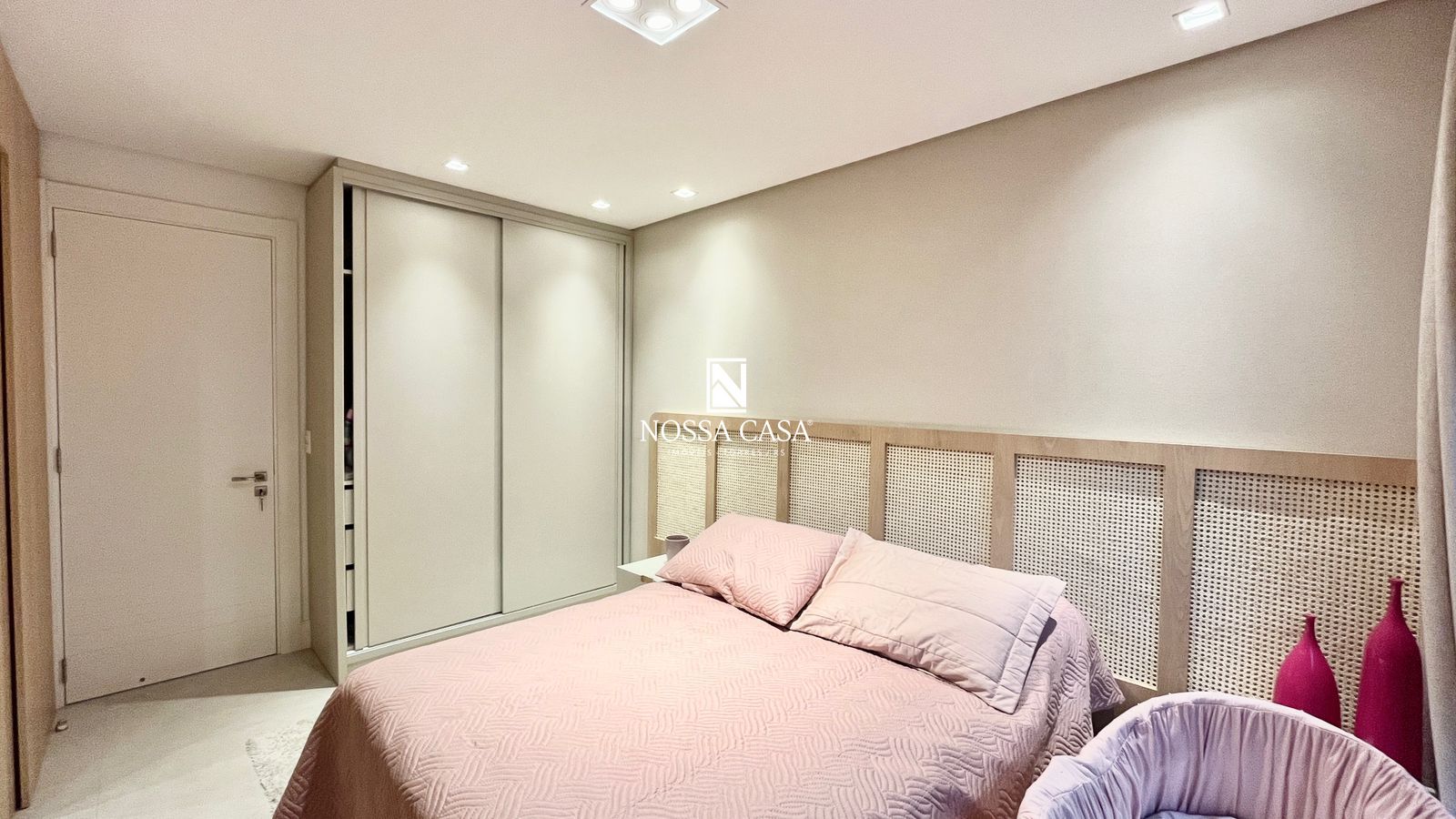 Apartamento, 4 quartos, 220 m² - Foto 11