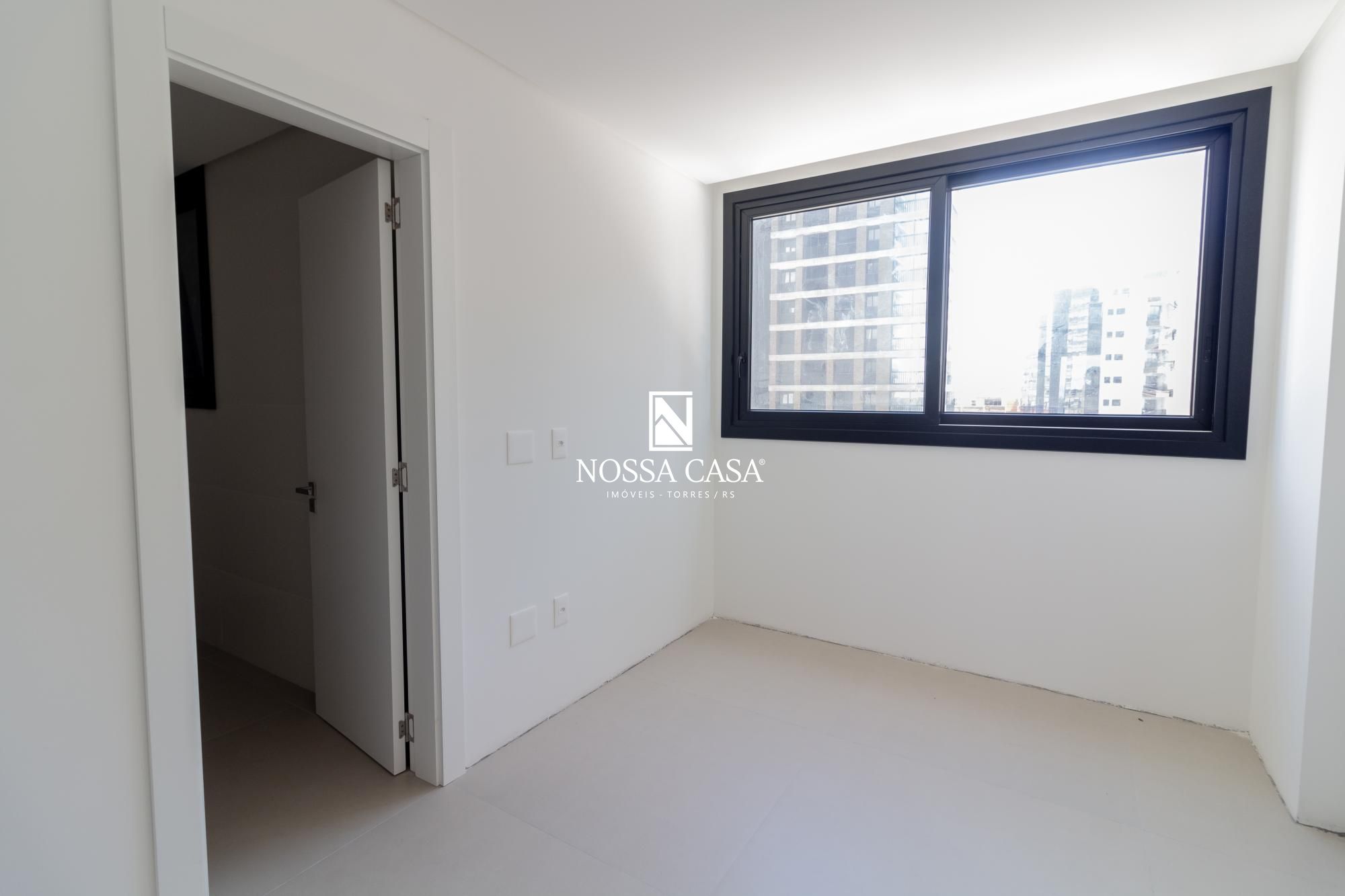 Apartamento à venda com 3 quartos, 142m² - Foto 15