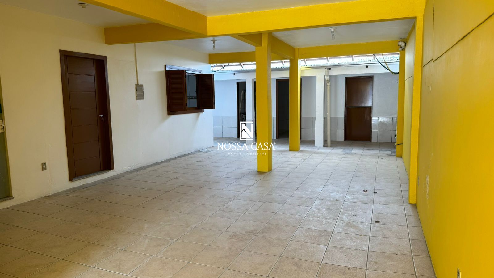 Casa à venda com 3 quartos, 200m² - Foto 16