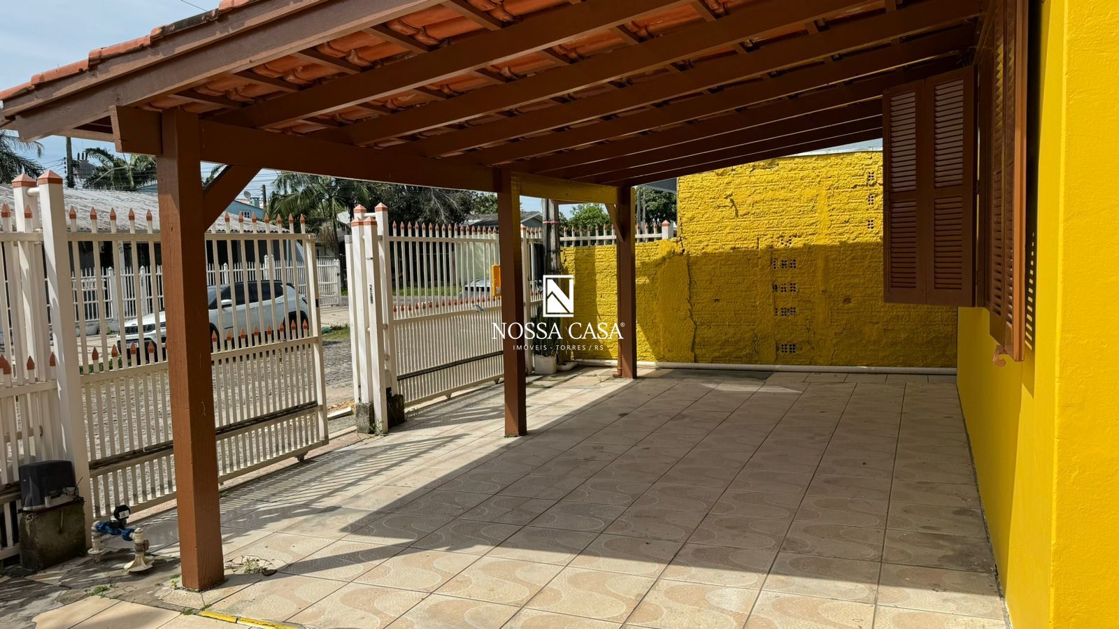 Casa à venda com 3 quartos, 200m² - Foto 32