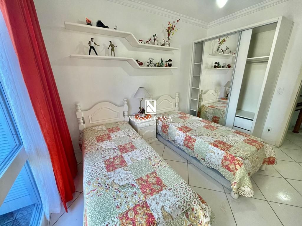 Casa à venda com 6 quartos, 500m² - Foto 21