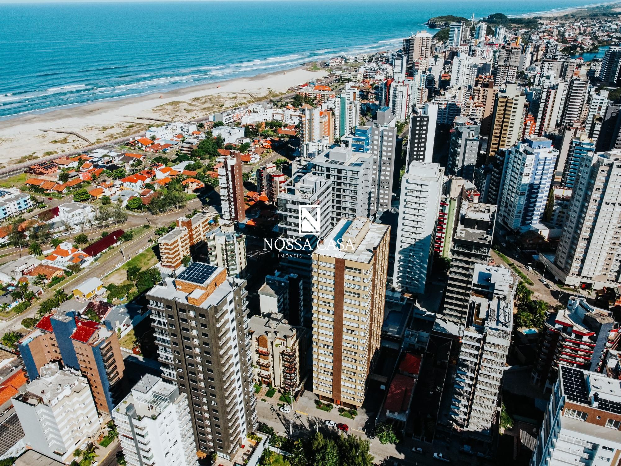 Apartamento, 4 quartos, 216 m² - Foto 2