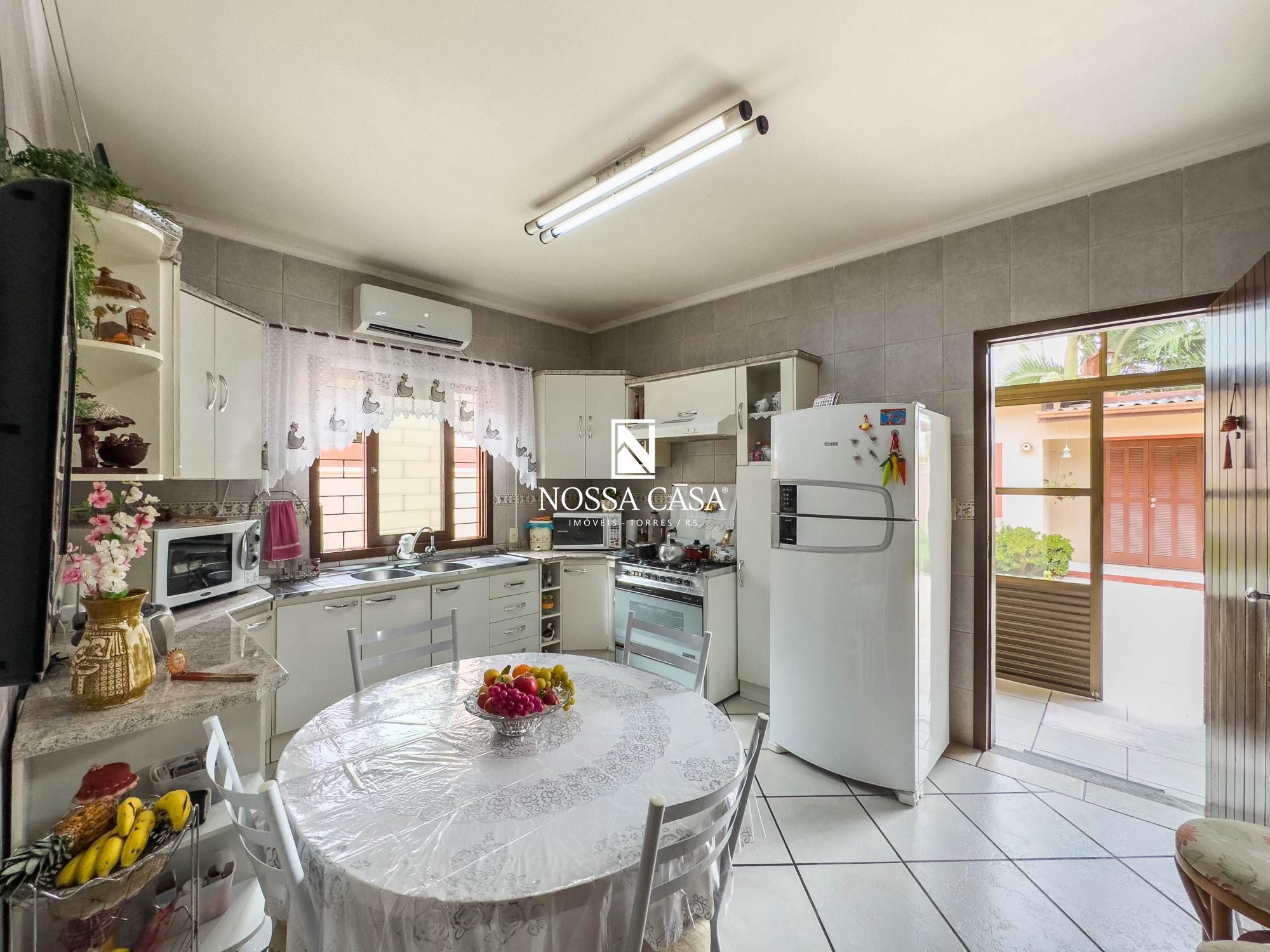 Casa, 4 quartos, 200 m² - Foto 9