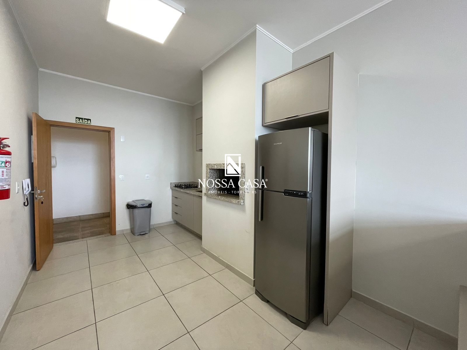 Apartamento à venda com 3 quartos, 99m² - Foto 17