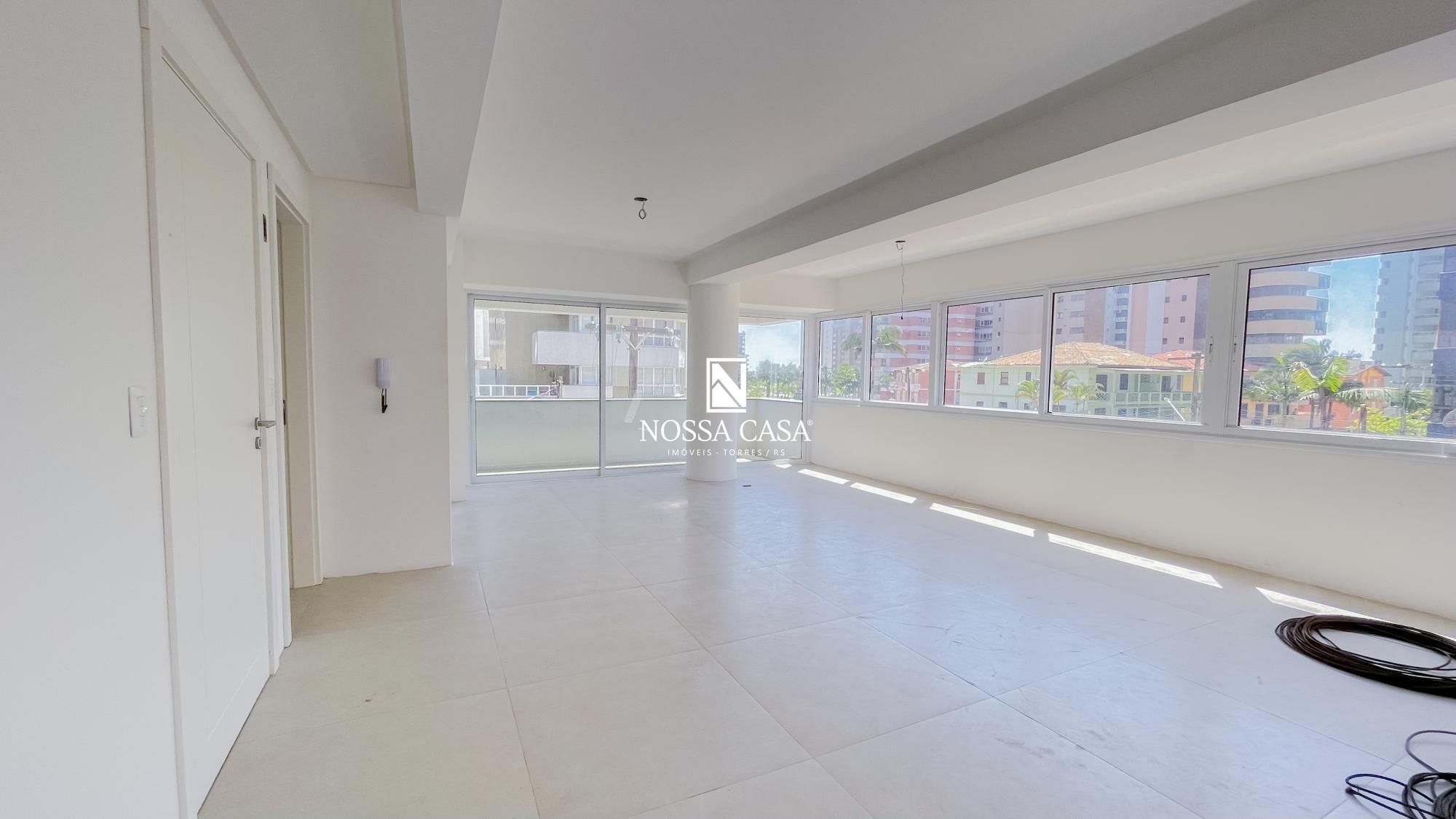 Apartamento à venda com 3 quartos, 204m² - Foto 1