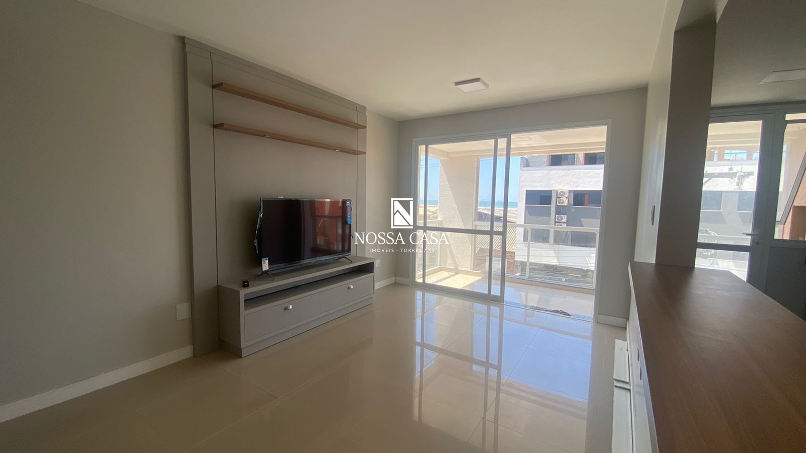 Cobertura à venda com 3 quartos, 230m² - Foto 4