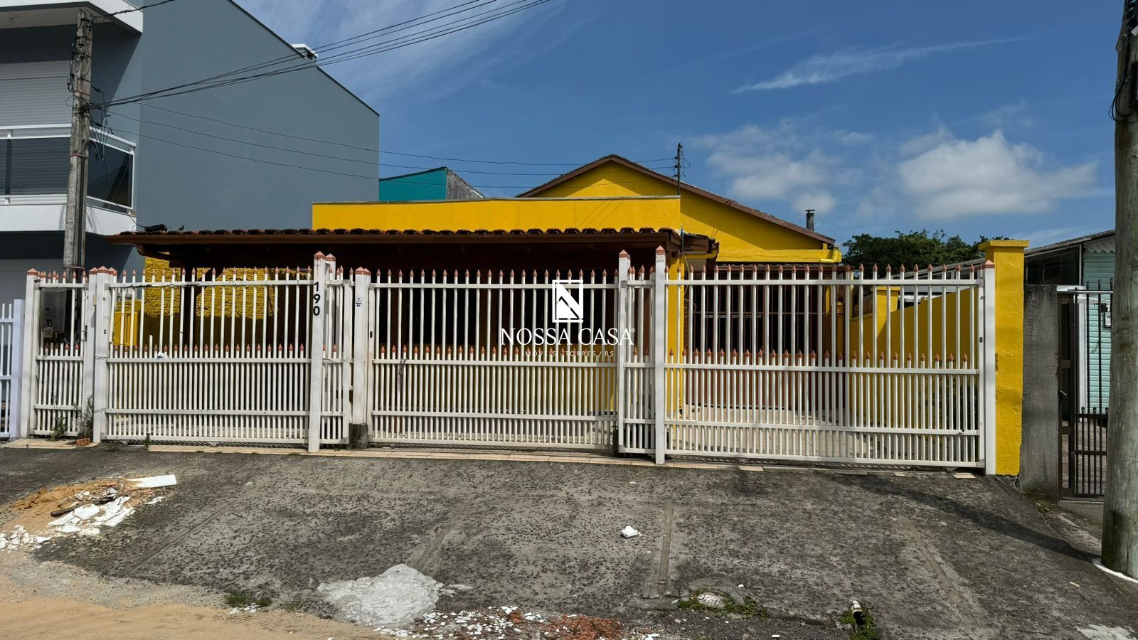 Casa à venda com 3 quartos, 200m² - Foto 9