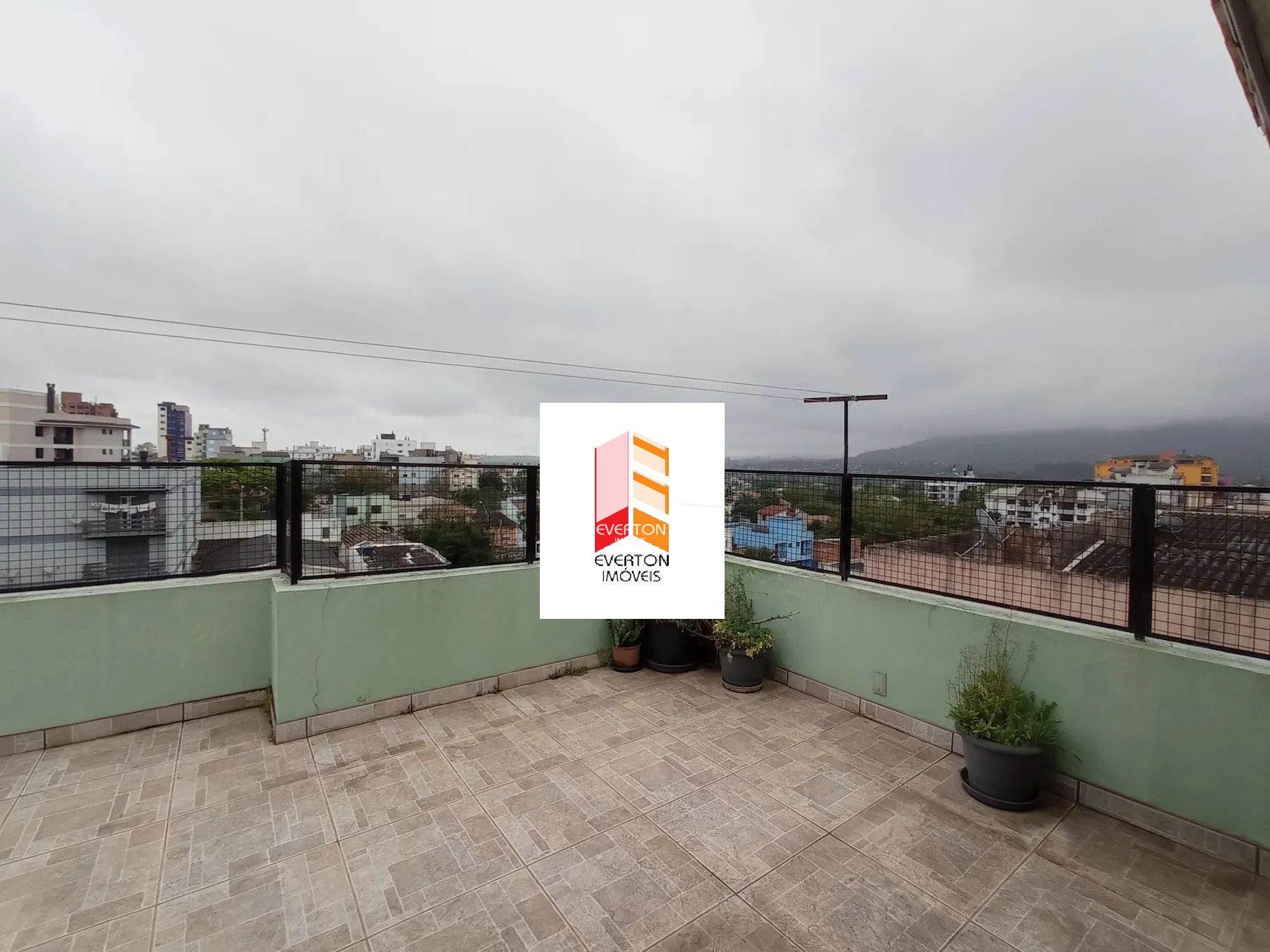 Apartamento de 3 quartos, 180m² no bairro Nossa Senhora do Rosário, em Santa Maria | Eu Corretor