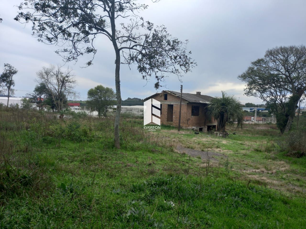 Terreno Comercial à venda bairro Centro em Santa Maria, Rio Grande do Sul