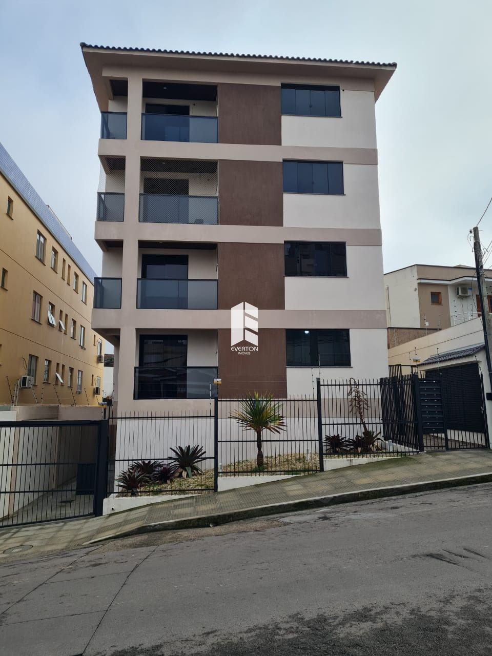 Apartamento 1 dormitórios à venda Nossa Senhora do Rosário Santa Maria/RS