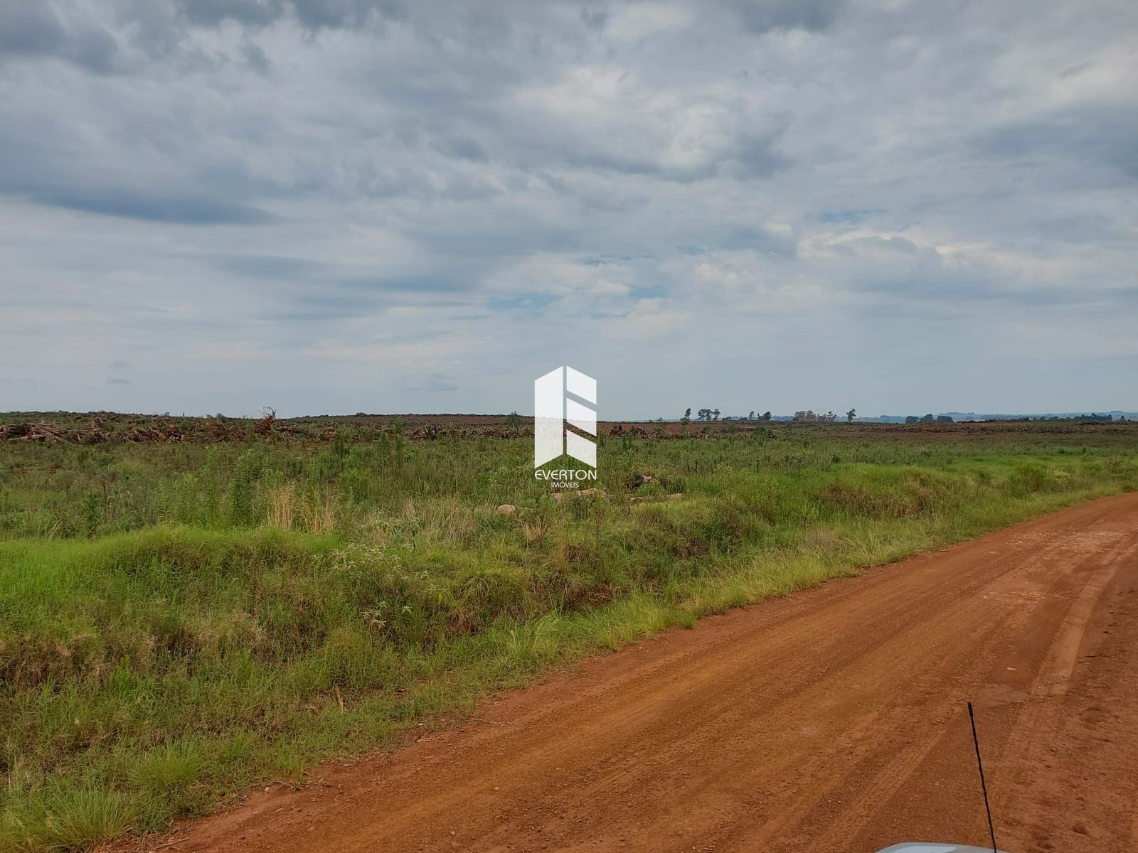 Fazenda/Sítios/Chácaras de no bairro Zona rural, em Júlio de Castilhos | Eu Corretor