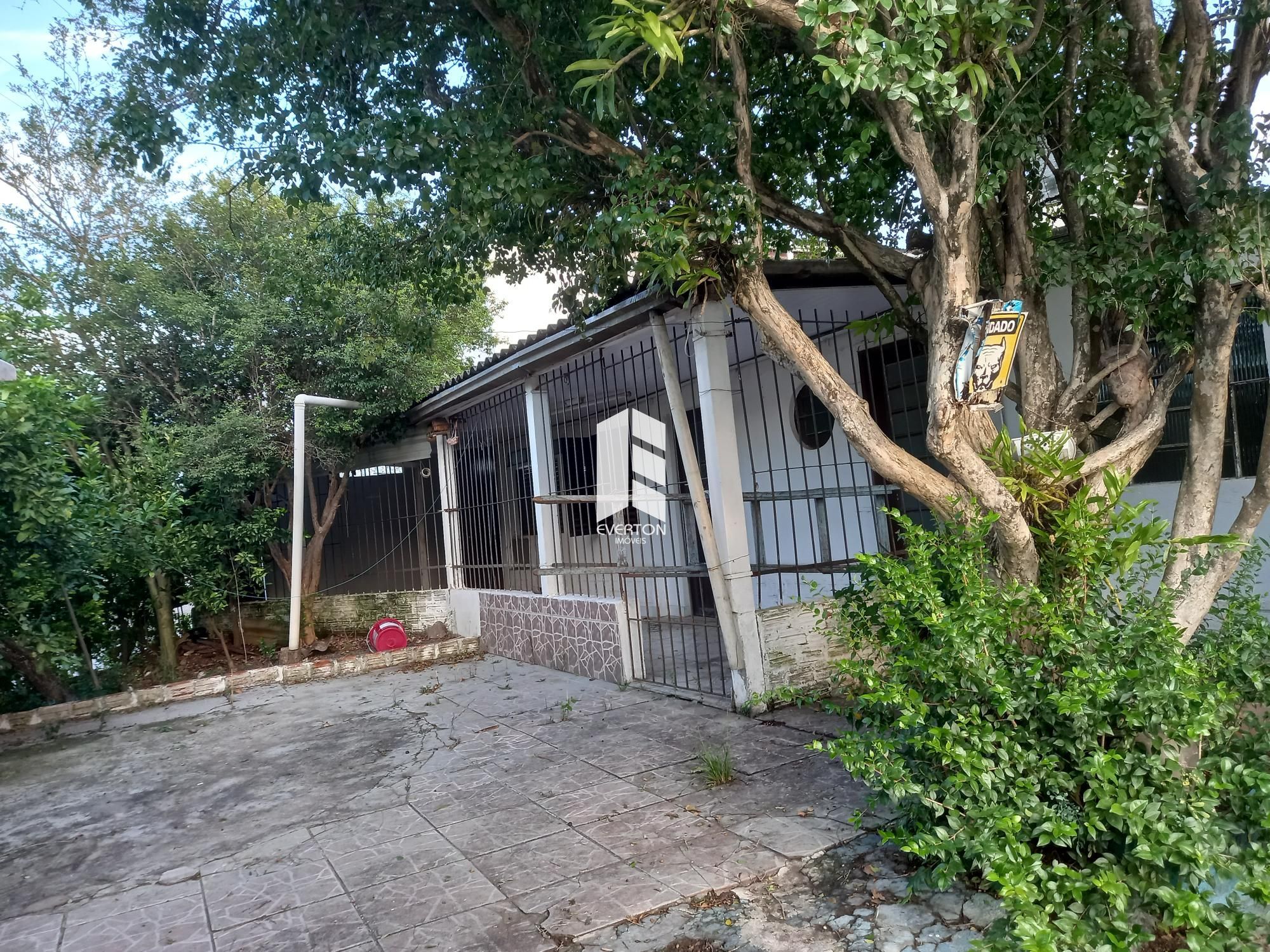 Casa de 3 quartos, 80m² no bairro Tancredo Neves, em Santa Maria | Eu Corretor