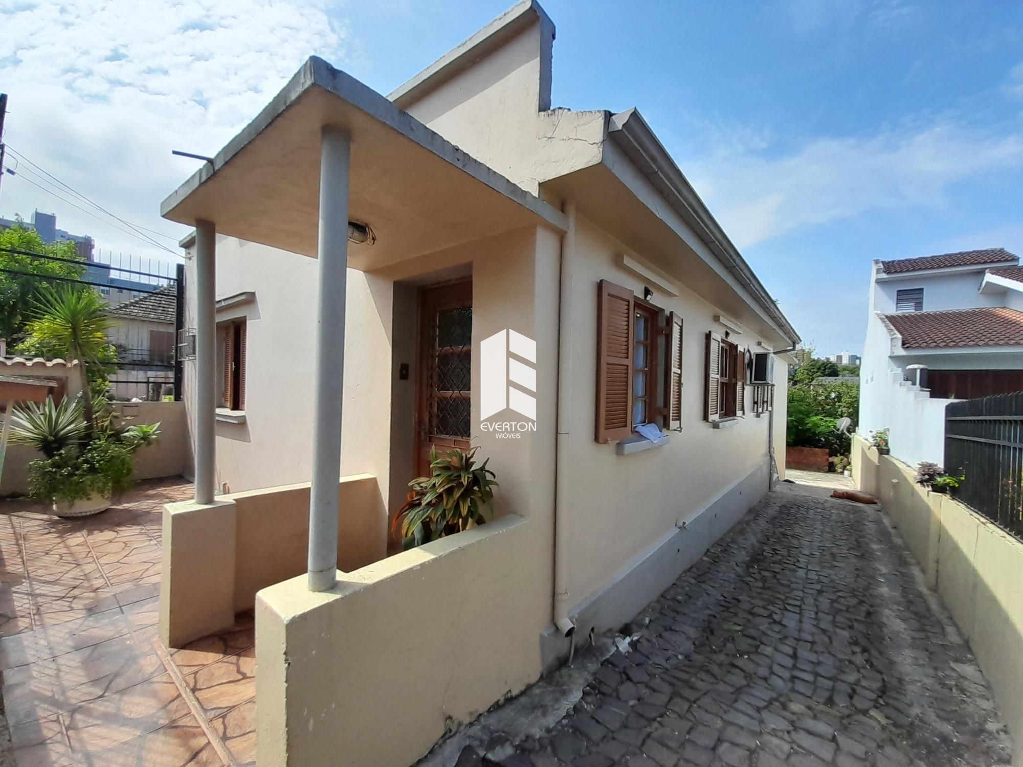 Casa de 3 quartos, 112m² no bairro Nossa Senhora Medianeira, em Santa Maria | Eu Corretor