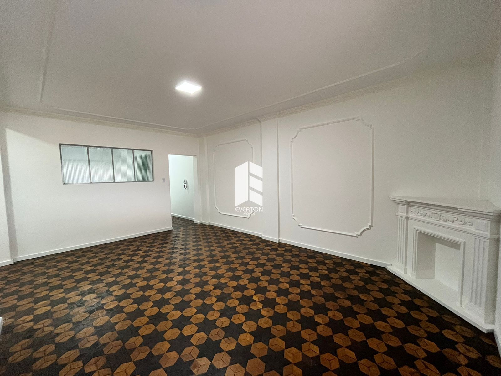 Apartamento de 2 quartos, 90m² no bairro Centro, em Santa Maria | Eu Corretor