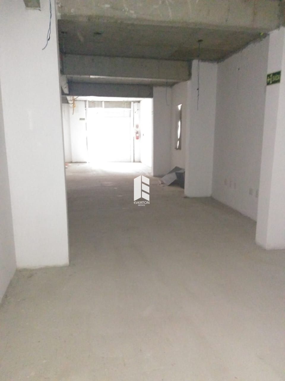 Loja / Salão / Ponto Comercial de 80m² no bairro Nossa Senhora de Fátima, em Santa Maria | Eu Corretor