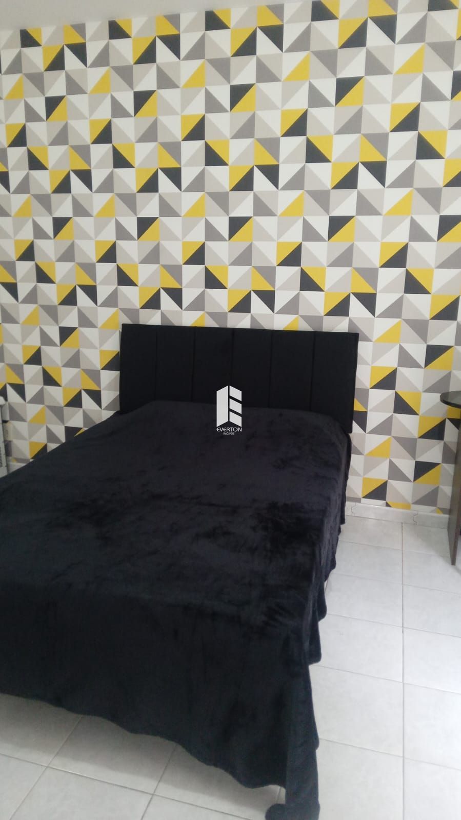 Apartamento de 1 quarto, 23m² no bairro Menino Jesus, em Santa Maria | Eu Corretor