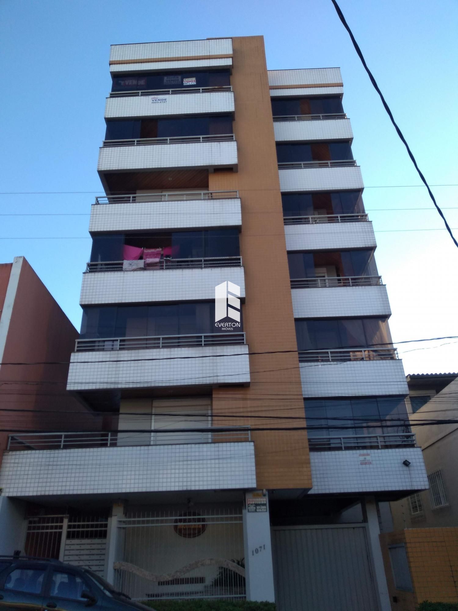 Apartamento à venda com 99m² na Rua Farrapos, Nossa Senhora Medianeira em Santa  Maria, RS