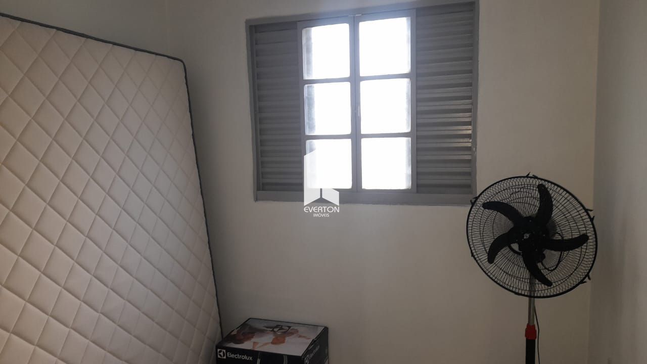 Casa de 3 quartos, 90m² no bairro Tancredo Neves, em Santa Maria | Eu Corretor